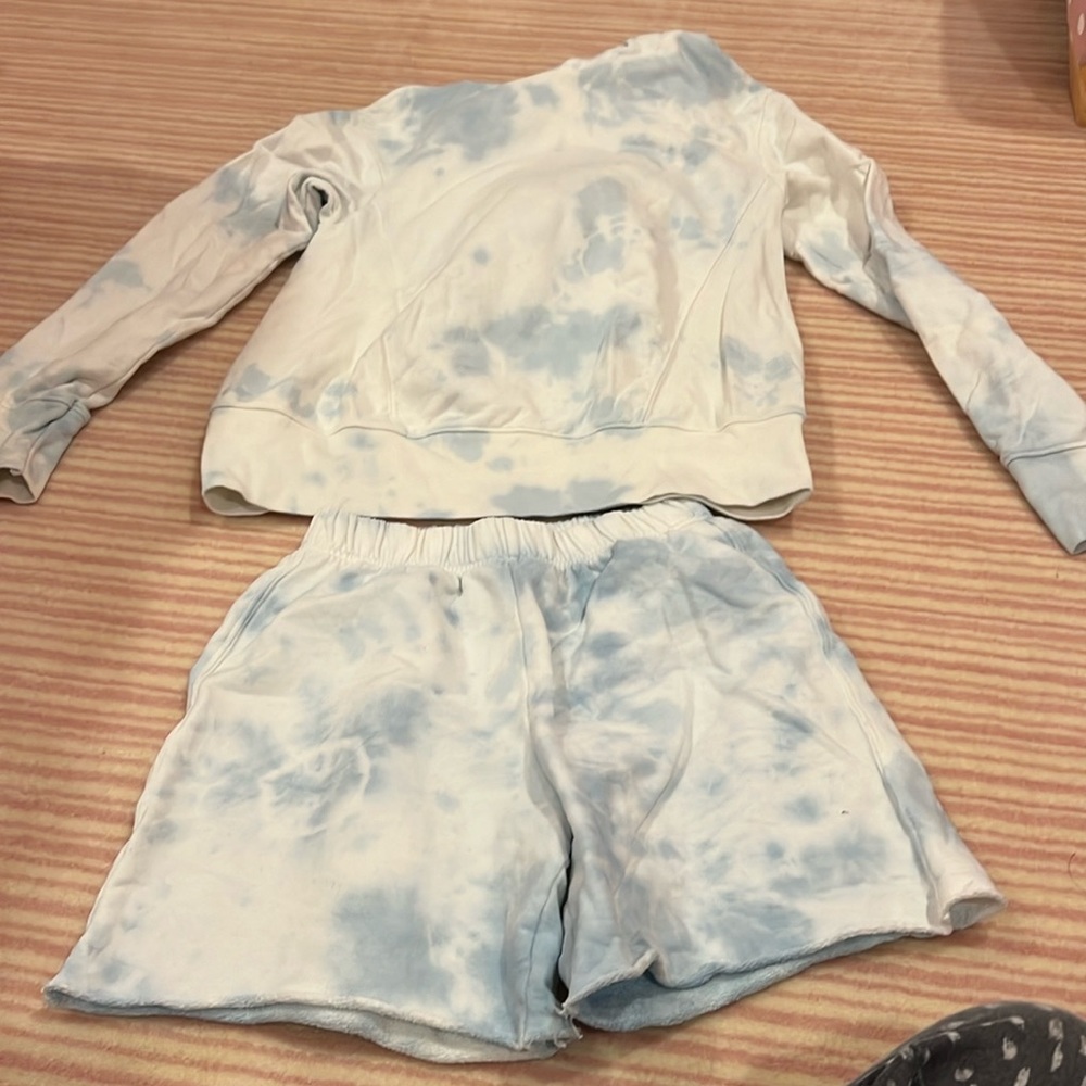 Kith Dannijo hoodie short set